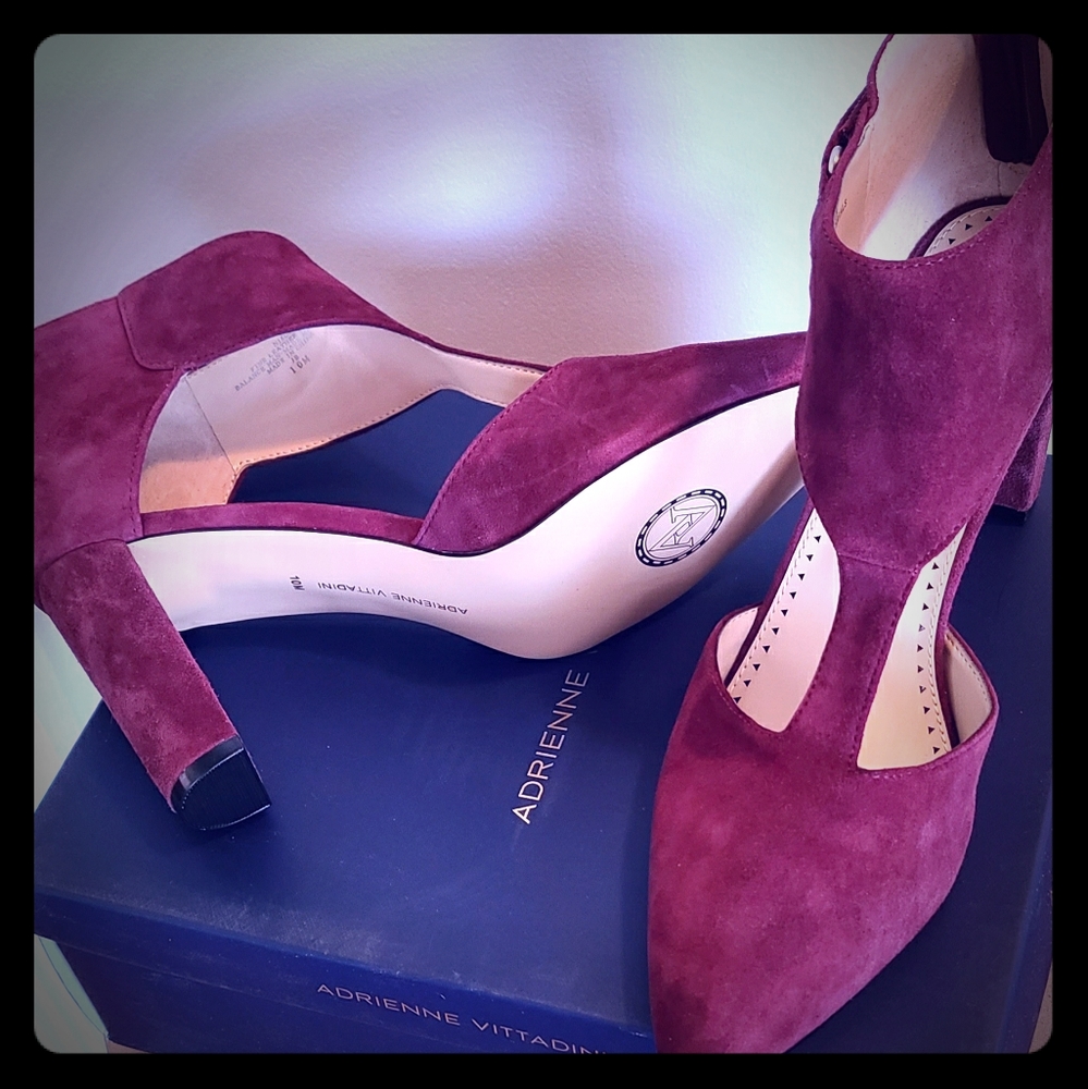 NWT Adrienne  Vittadini Nikos/Suede Womens Shoe